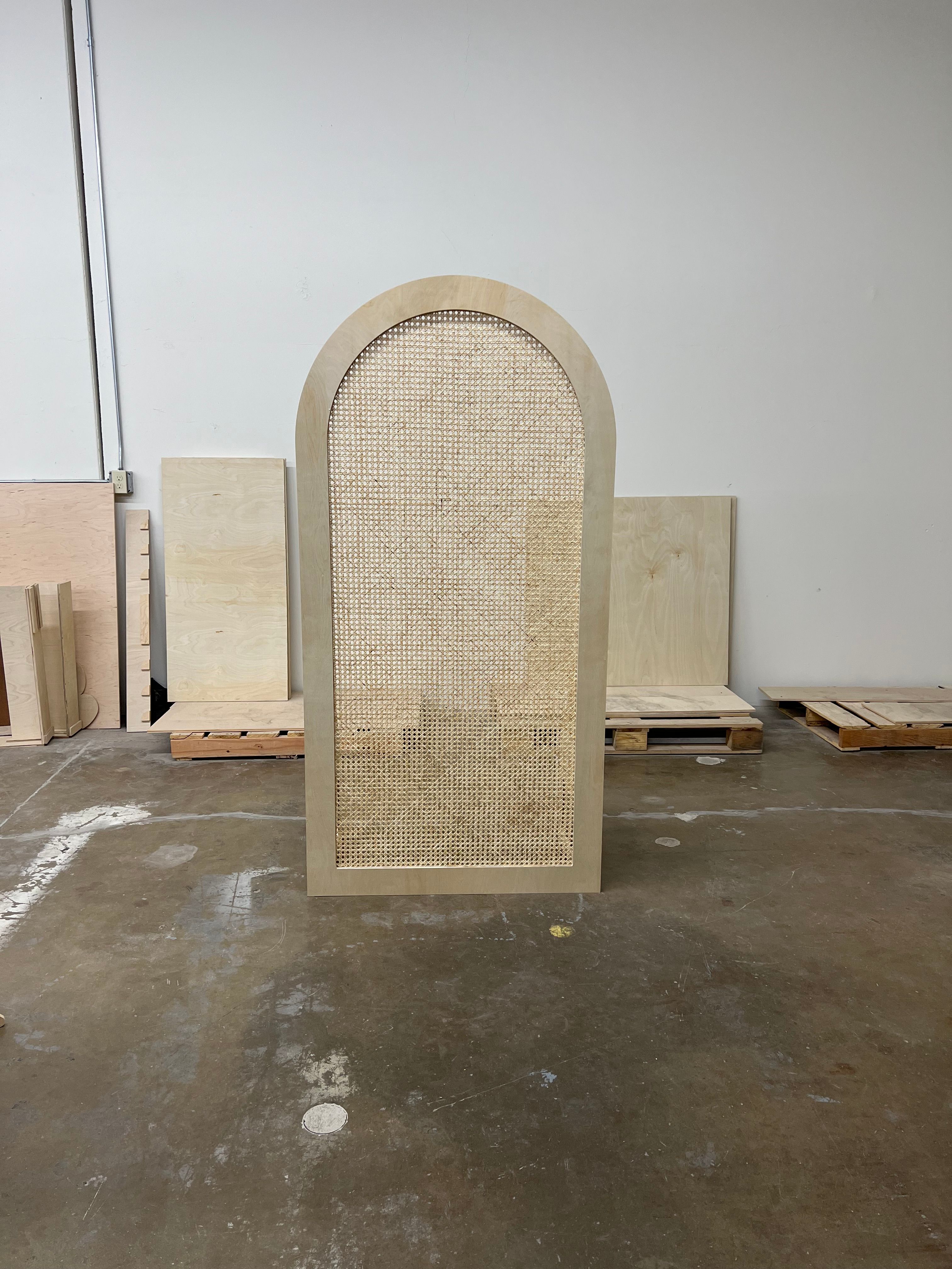 Open Arch Rattan Backdrop